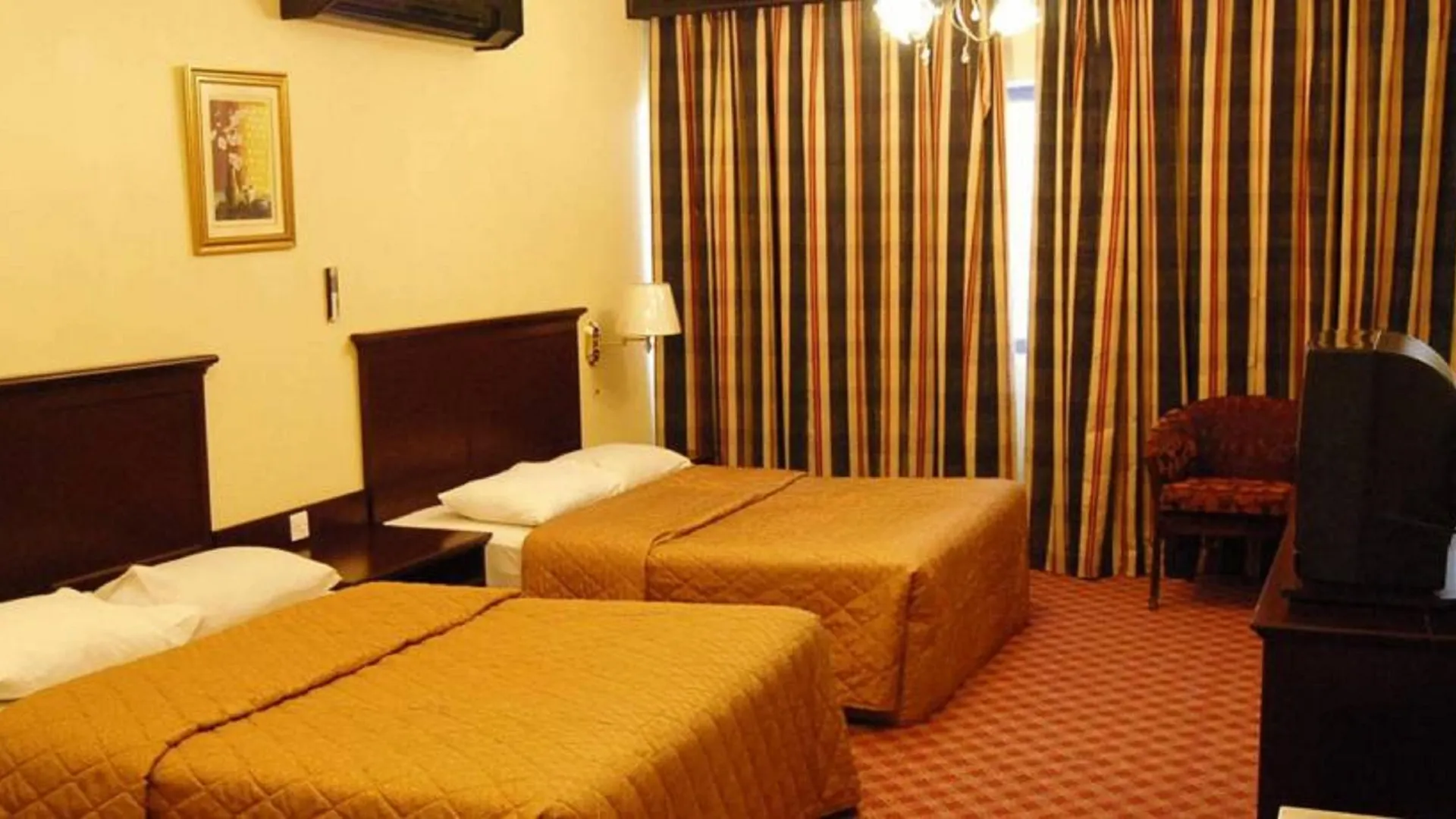 Abjad Crown Hotel Dubai