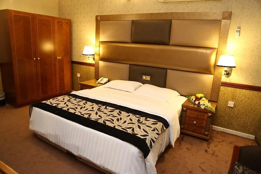 Abjad Crown Hotel Dubai 3*,
